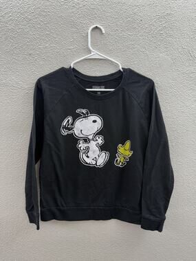 Penuts Womens Sweatshirt Size XS Black Snoopy Pullover Crewneck